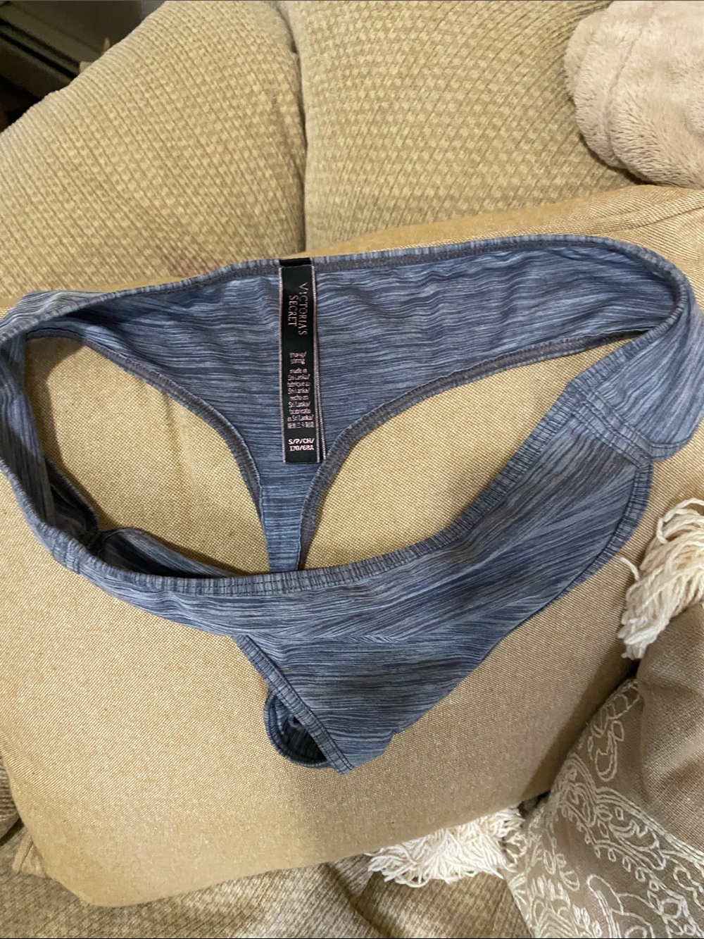 🩶🤍🖤EUC Victoria’s Secret Thong Panty - 3-Pack (Grey, Black & Beige) - Picture 6 of 9